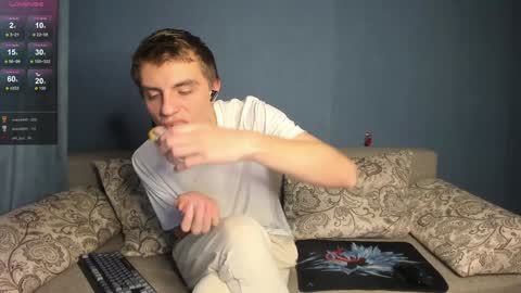 Snapshot of anna_jason chatting on January 29, 7:11 pm Fansly Jason sweet ass online show from January 29, 7:11 pm