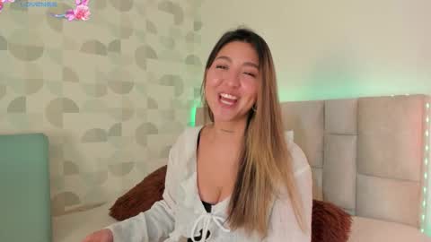 Snapshot of anna_loveu chatting on September 22, 7:16 pm Ana Lucia online show from September 22, 7:16 pm