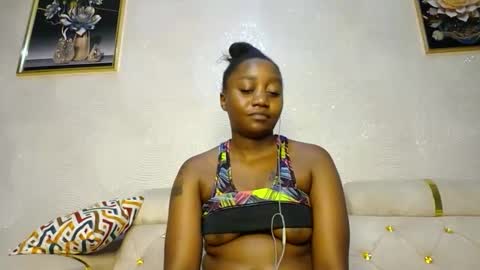 Snapshot of annabel038 chatting on February 16, 11:16 pm Annabel online show from February 16, 11:16 pm
