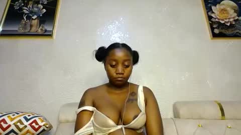 Snapshot of annabel038 chatting on February 17, 9:30 pm Annabel online show from February 17, 9:30 pm