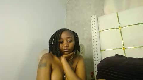 Snapshot of annabel038 chatting on September 13, 7:24 pm Annabel online show from September 13, 7:24 pm