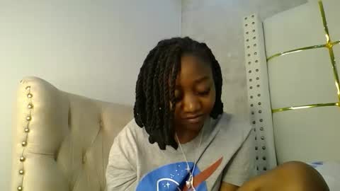 Snapshot of annabel038 chatting on October 4, 7:12 pm Annabel online show from October 4, 7:12 pm