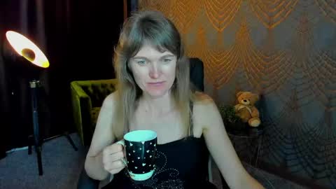 Annabel online show from May 16, 6:21 am