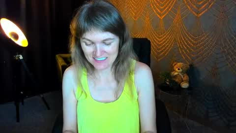 Annabel online show from May 21, 6:04 pm