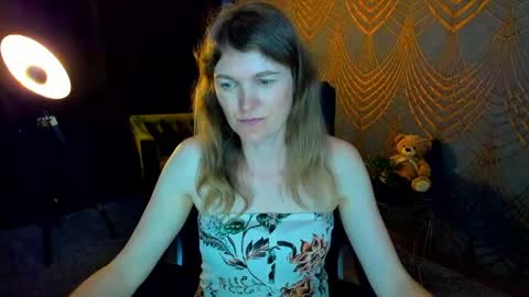 Annabel online show from May 24, 11:37 am
