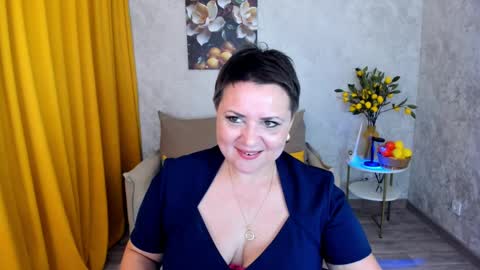 annacorlane online show from May 15, 3:35 am