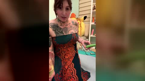 annacote178 online show from February 6, 9:23 am