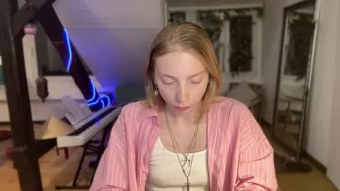 Anna Darko online show from July 12, 8:55 pm