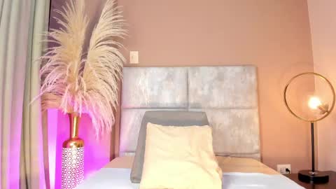 Anna Denver online show from May 29, 1:25 am
