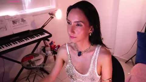 Snapshot of annakellergo chatting on August 2, 7:56 pm Anna k online show from August 2, 7:56 pm