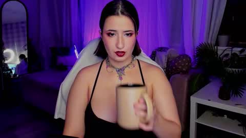 annalluring online show from September 15, 10:43 pm