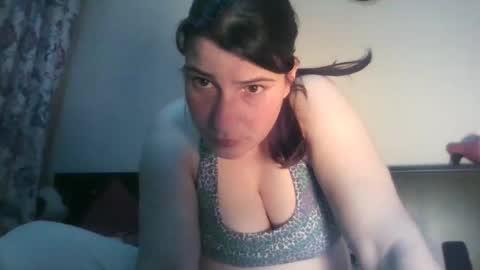 Snapshot of annalouna chatting on October 31, 4:30 pm Anna online show from October 31, 4:30 pm