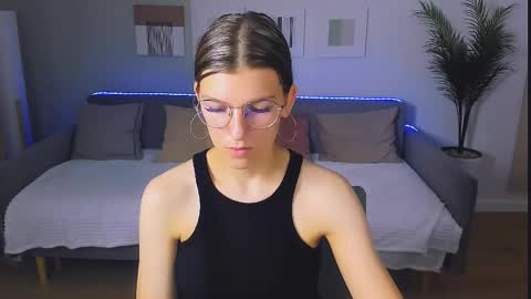 Im Anna online show from May 26, 3:13 am