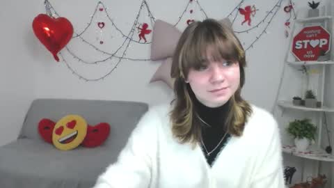 Snapshot of annawestt chatting on February 7, 6:28 am Anna online show from February 7, 6:28 am