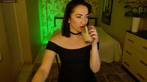 anne_karma online show from May 30, 9:12 pm