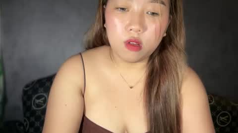 Snapshot of anne_licous chatting on May 21, 9:55 pm Anne online show from May 21, 9:55 pm