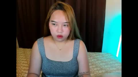 Snapshot of anne_licous chatting on May 30, 2:41 am Anne online show from May 30, 2:41 am