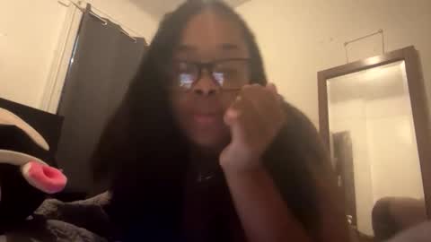 Snapshot of anne_lynn chatting on September 18, 1:51 am anne_lynn online show from September 18, 1:51 am