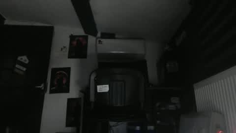 Snapshot of annebellee69 chatting on February 20, 8:53 pm annebellee69 online show from February 20, 8:53 pm