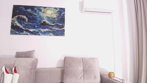 annemona online show from October 9, 9:18 am