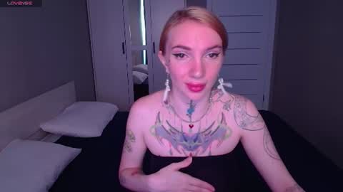 Snapshot of annetenet chatting on June 13, 8:34 am Annet online show from June 13, 8:34 am