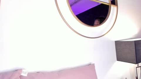 Anneth online show from March 8, 7:42 pm