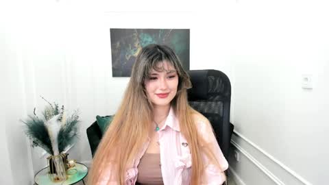 annetli online show from May 22, 5:14 am