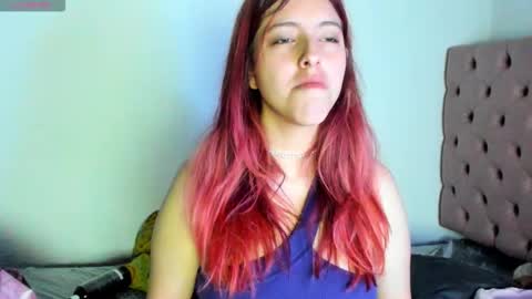 Snapshot of anngelic chatting on February 8, 5:22 am ANGE 3 online show from February 8, 5:22 am