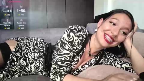 Anni online show from February 27, 8:09 pm