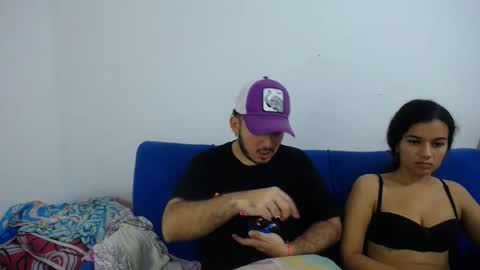 anni_horny69 online show from May 15, 9:16 am