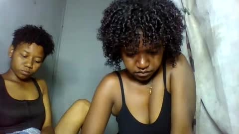 annick98 online show from February 14, 6:37 pm