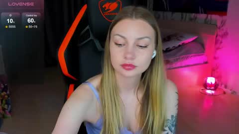Annie online show from May 27, 11:13 pm