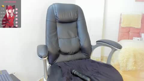 Snapshot of annie_collen chatting on February 21, 10:26 pm Anna online show from February 21, 10:26 pm