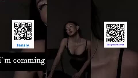 Snapshot of annie_f0x chatting on June 27, 5:56 am Annie Hey sweeties I will be online 2 December in 230 am GMT time online show from June 27, 5:56 am