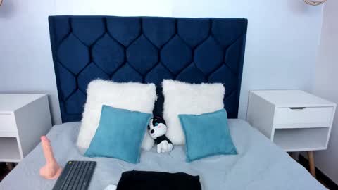 Annie online show from February 16, 11:45 pm