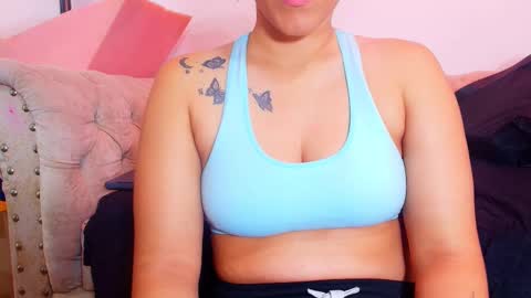 annie online show from September 15, 3:06 am