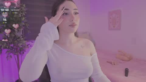 Cassandra online show from April 3, 6:11 am