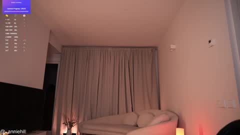 Snapshot of anniehillofficial_ chatting on February 16, 11:16 pm anniehillofficial_ online show from February 16, 11:16 pm