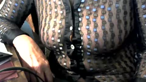 anniematriss online show from October 5, 4:38 pm