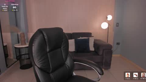 Annie Monroe online show from March 9, 7:29 pm