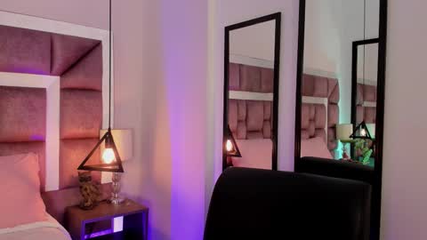 Annie online show from March 20, 11:04 am