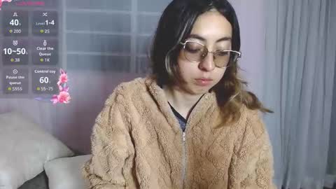 Annie Sparkle online show from March 26, 12:17 am