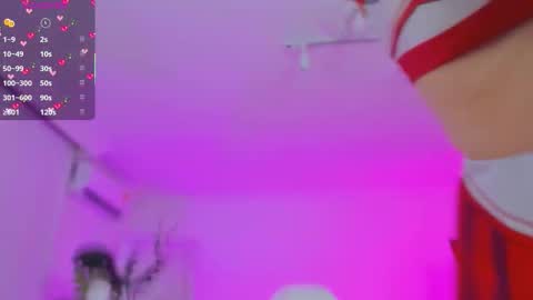 Snapshot of anniita_ chatting on November 17, 3:23 am VIVIANNA online show from November 17, 3:23 am