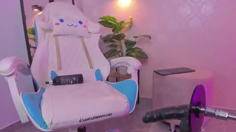 Snapshot of anniita_ chatting on March 2, 5:08 am VIVIANNA online show from March 2, 5:08 am