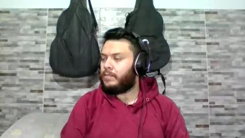 lion kennedy independent model moderator online show from April 6, 6:03 am