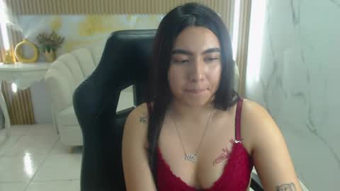 Anny  online show from May 27, 1:57 am