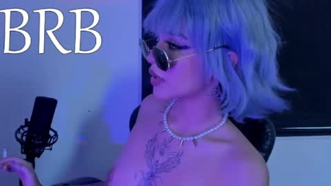 Snapshot of anny_kiitty_ chatting on April 20, 3:09 am Anny online show from April 20, 3:09 am