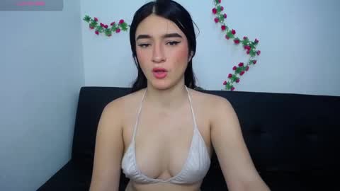 Snapshot of anny_naf chatting on March 6, 10:56 am Anny online show from March 6, 10:56 am