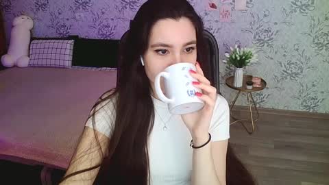 Annie online show from January 10, 4:54 am