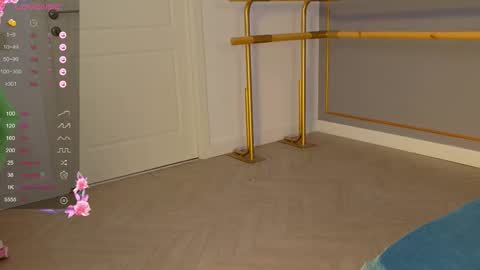 AnnySue online show from November 8, 5:18 am